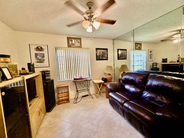 10633 Greenbriar Court, Boca Raton, FL 33498