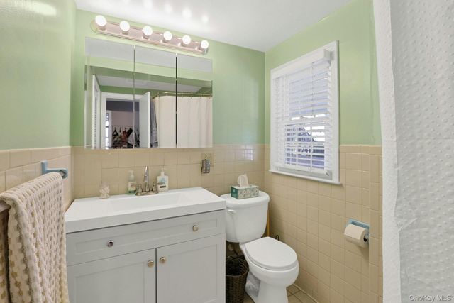 29 Woodland Avenue, Tarrytown, NY 10591