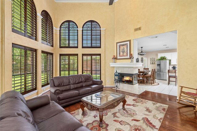 16 Fosters Court, Sugar Land, TX 77479