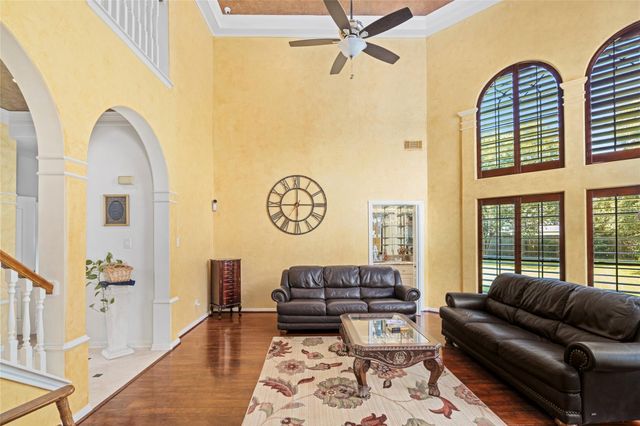 16 Fosters Court, Sugar Land, TX 77479