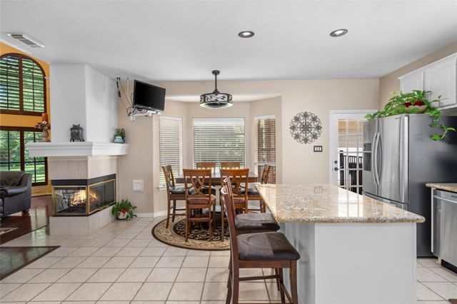 16 Fosters Court, Sugar Land, TX 77479