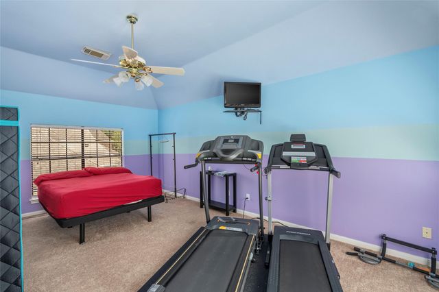 16 Fosters Court, Sugar Land, TX 77479