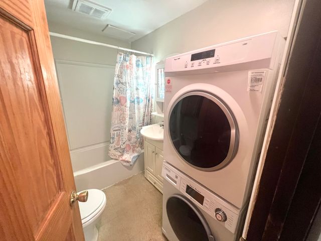 542 Columbian St. 1, Weymouth, MA 02190
