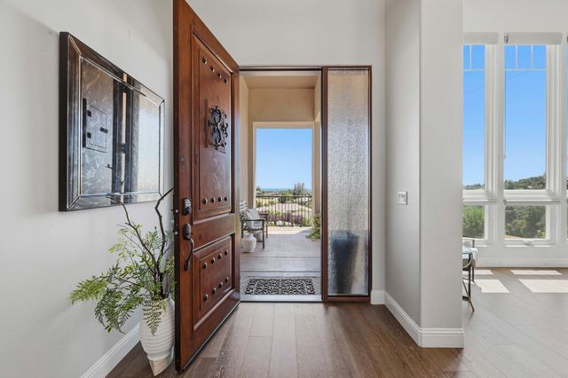 1740 Margaret Ct, Auburn, CA 95603