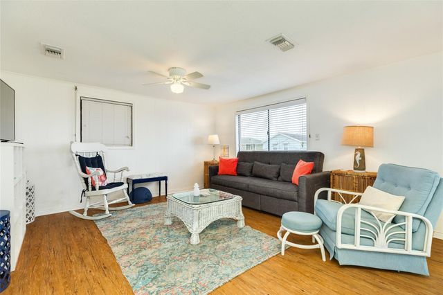 16725 Captain Bligh Road, Jamaica Beach, TX 77554