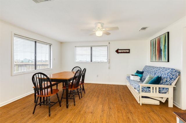 16725 Captain Bligh Road, Jamaica Beach, TX 77554