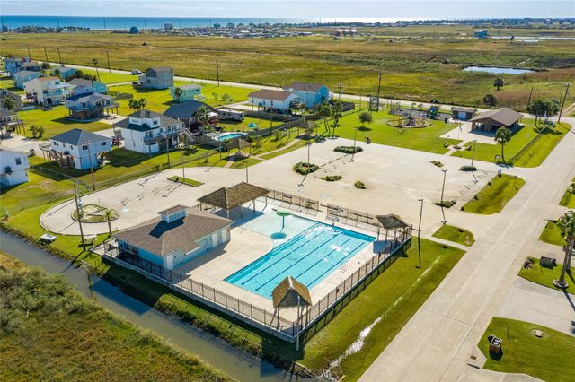 16725 Captain Bligh Road, Jamaica Beach, TX 77554
