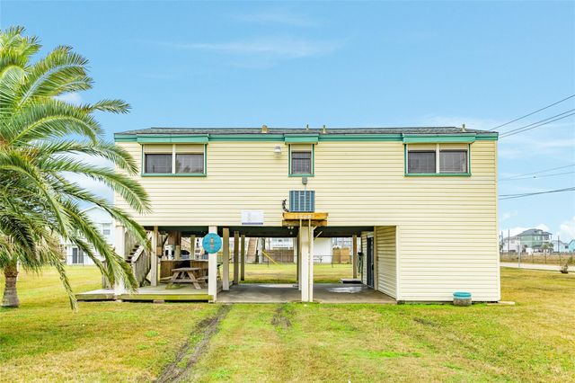 16725 Captain Bligh Road, Jamaica Beach, TX 77554