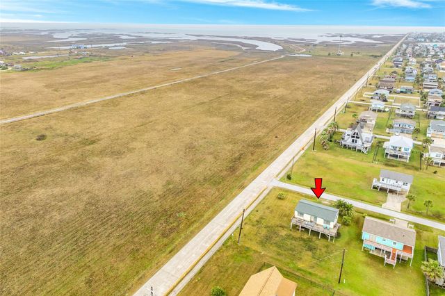 16725 Captain Bligh Road, Jamaica Beach, TX 77554