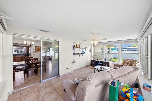1831 OAK LAKE DRIVE, Clearwater, FL 33764