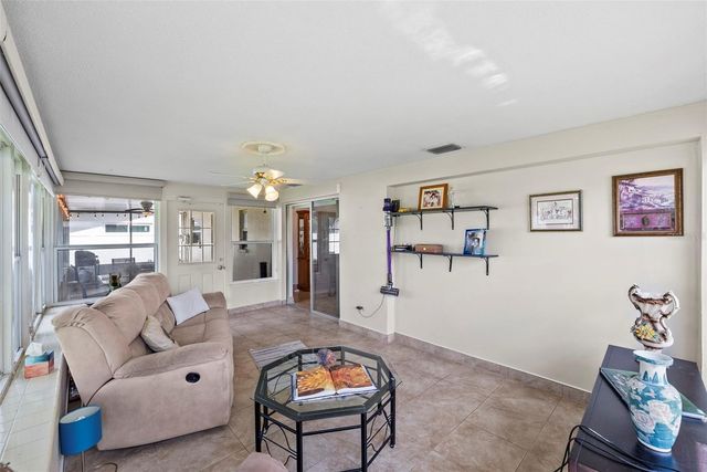 1831 OAK LAKE DRIVE, Clearwater, FL 33764