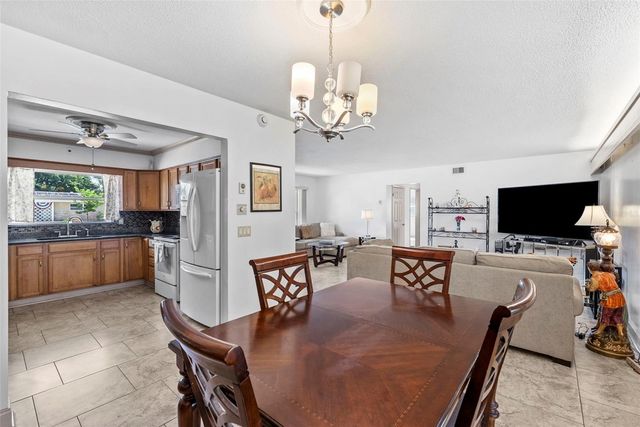 1831 OAK LAKE DRIVE, Clearwater, FL 33764