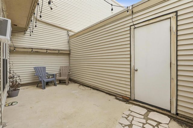 1998 Augusta Drive, Houston, TX 77057