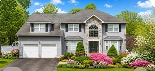 1010 Pine View 1010, New Windsor, NY 12553