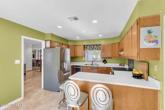 101 Andover Lane, Matawan, NJ 07747