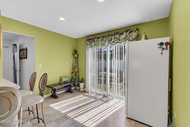 101 Andover Lane, Matawan, NJ 07747