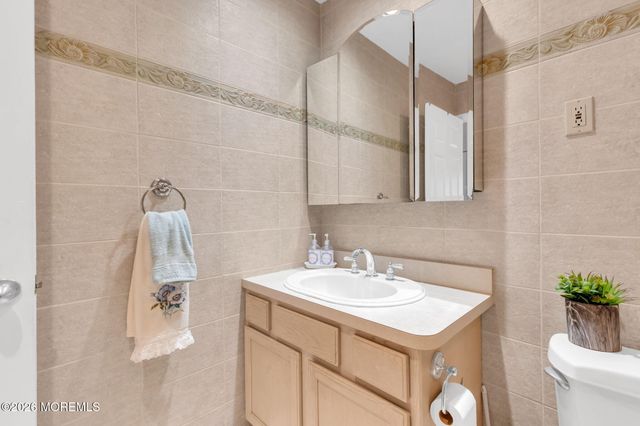 101 Andover Lane, Matawan, NJ 07747