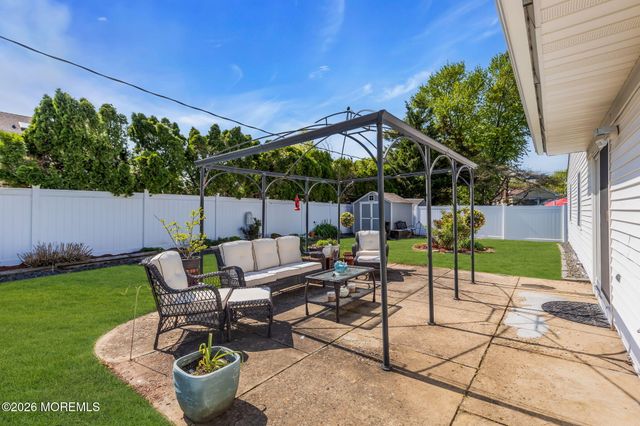 101 Andover Lane, Matawan, NJ 07747