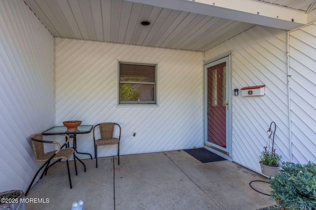 101 Andover Lane, Matawan, NJ 07747