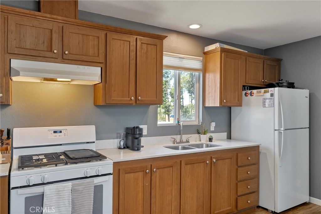 Image 12 of property listing at 925 Bille, Paradise, CA 95969