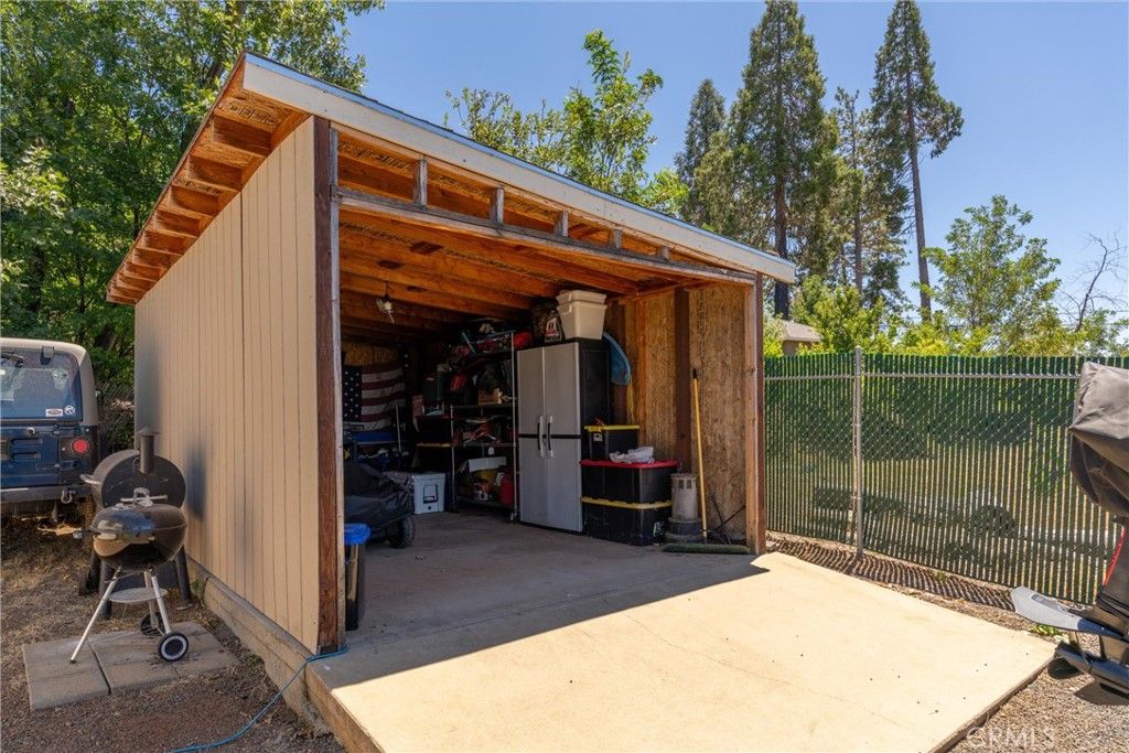 Image 22 of property listing at 925 Bille, Paradise, CA 95969