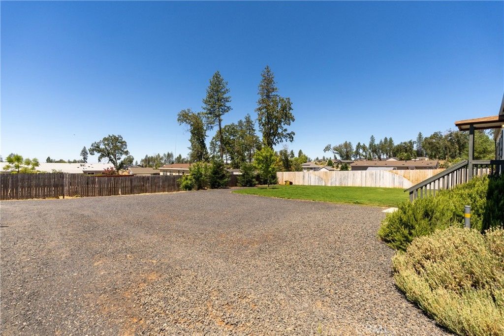 Image 7 of property listing at 925 Bille, Paradise, CA 95969