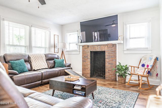 304 Minturn Avenue, Hamlet, NC 28345