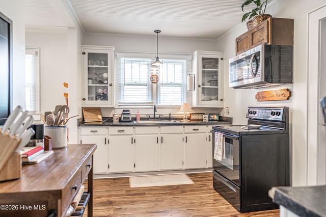 304 Minturn Avenue, Hamlet, NC 28345