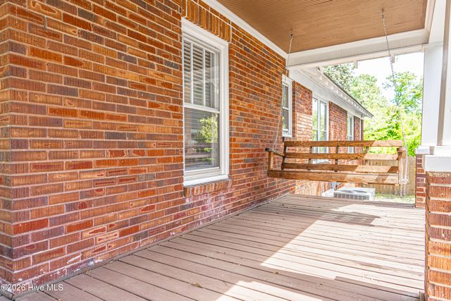 304 Minturn Avenue, Hamlet, NC 28345