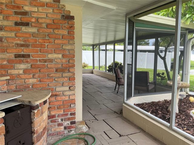 7360 111TH STREET, Seminole, FL 33772