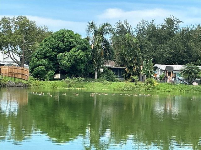 7360 111TH STREET, Seminole, FL 33772