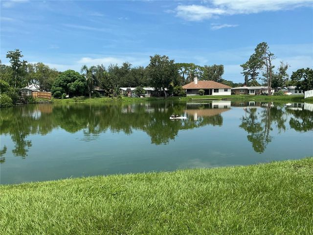 7360 111TH STREET, Seminole, FL 33772