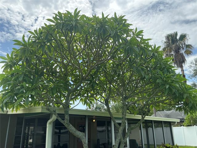 7360 111TH STREET, Seminole, FL 33772