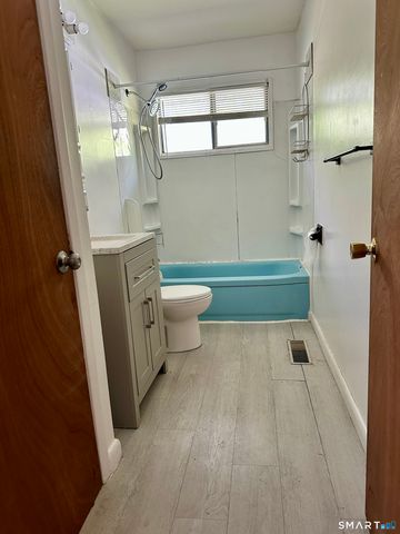 118 Bradley Terrace, Derby, CT 06418