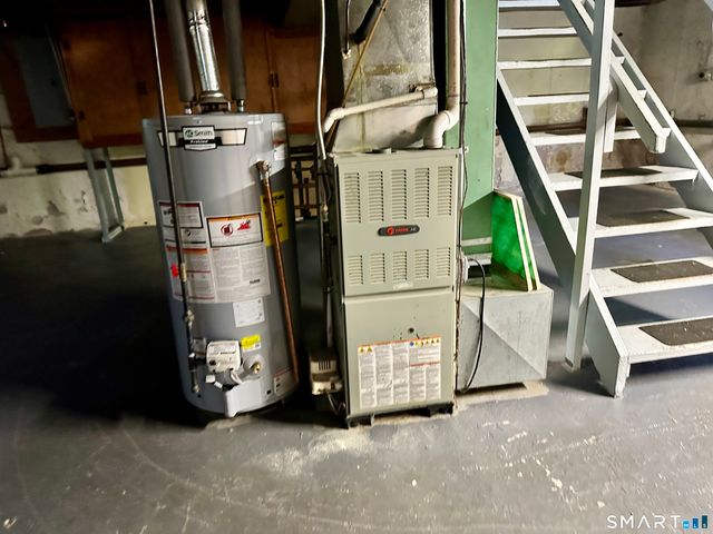 118 Bradley Terrace, Derby, CT 06418