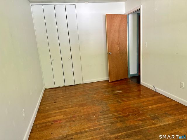 118 Bradley Terrace, Derby, CT 06418