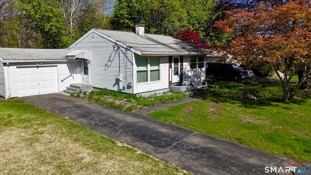 118 Bradley Terrace, Derby, CT 06418