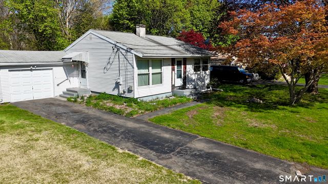 118 Bradley Terrace, Derby, CT 06418