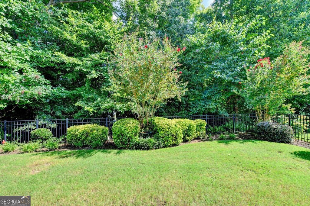 7220 Winthrop Road, Alpharetta, GA 30005 — photo 3