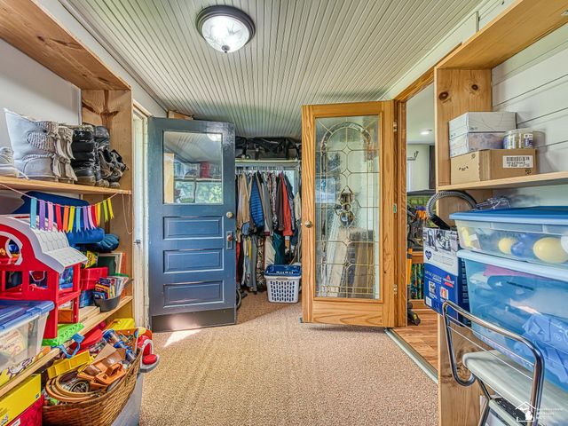 1736 Meadow Drive, Monroe, MI 48162