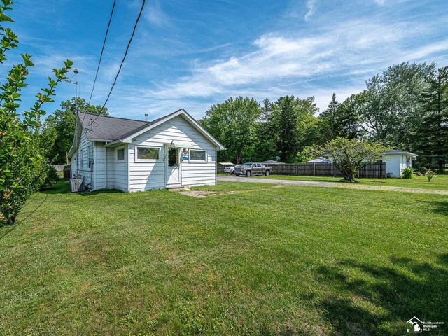1736 Meadow Drive, Monroe, MI 48162