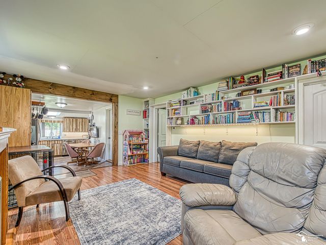 1736 Meadow Drive, Monroe, MI 48162