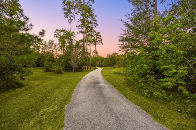13506 Stagecoach Road, Magnolia, TX 77355