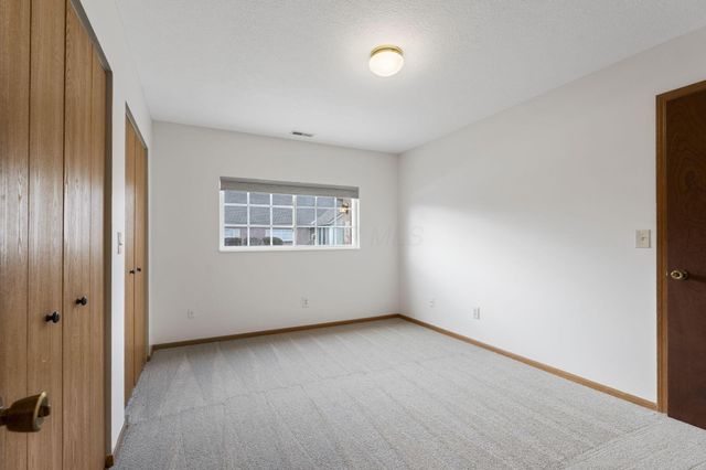 1308 Amberlea Drive W, 11, Columbus, OH 43230