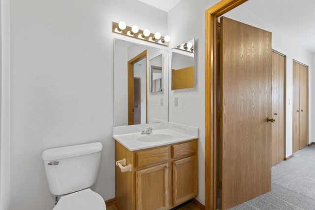 1308 Amberlea Drive W, 11, Columbus, OH 43230