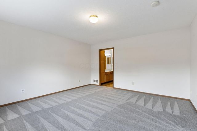 1308 Amberlea Drive W, 11, Columbus, OH 43230