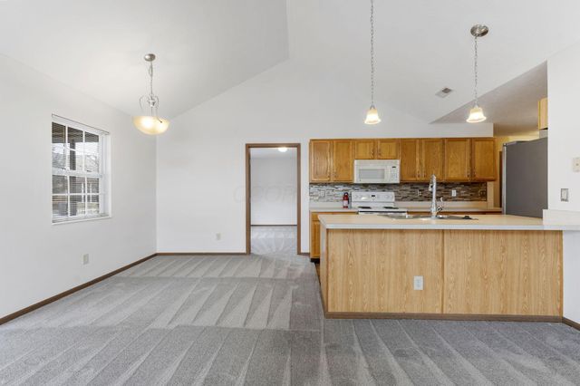 1308 Amberlea Drive W, 11, Columbus, OH 43230