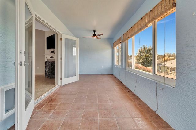 106 FAIRWAY CIRCLE, Umatilla, FL 32784