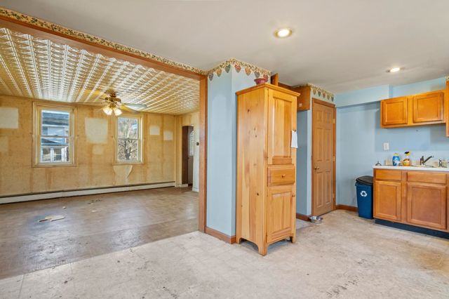 25 River Street, Somersworth, NH 03878