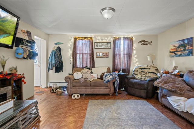 25 River Street, Somersworth, NH 03878